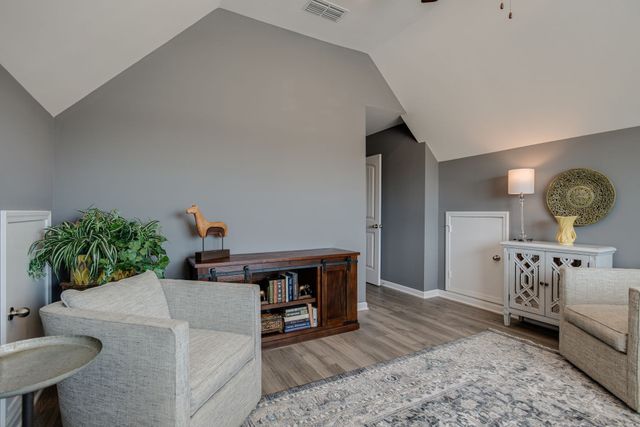 300 Republic St, Shelbyville, TN 37160