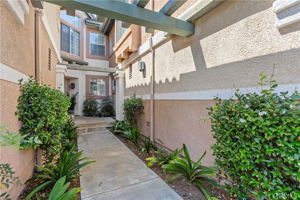 Image 3 of property listing at 36 Brindisi, Mission Viejo, CA 92692