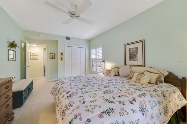 1055 KENSINGTON PARK DRIVE 812, Altamonte Springs, FL 32714