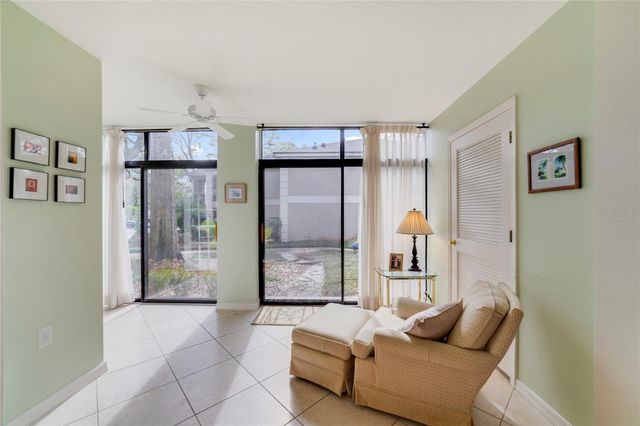 1055 KENSINGTON PARK DRIVE 812, Altamonte Springs, FL 32714