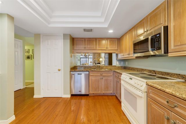 1055 KENSINGTON PARK DRIVE 812, Altamonte Springs, FL 32714