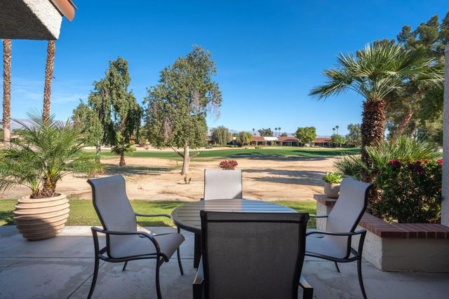 40660 La Costa Circle E, Palm Desert, CA 92211