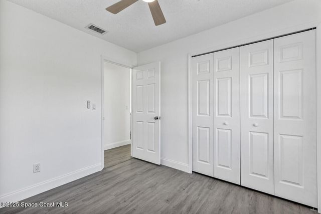 1099 Dusseldorf Avenue NW, Palm Bay, FL 32907