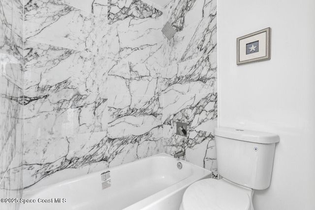 1099 Dusseldorf Avenue NW, Palm Bay, FL 32907