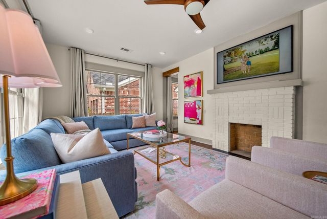 1722 N Polk, Little Rock, AR 72207