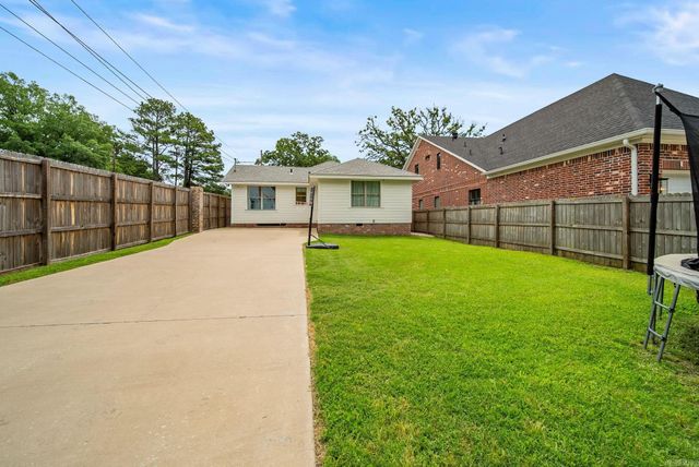 1722 N Polk, Little Rock, AR 72207