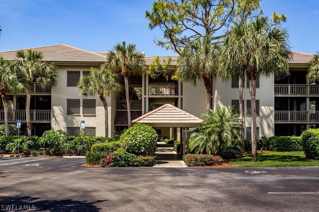 3651 Wild Pines DR 101, Bonita Springs, FL 34134