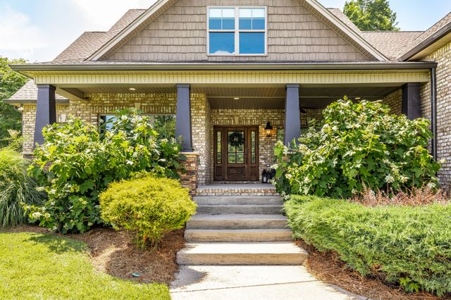 1954 Lake Rd, Greenbrier, TN 37073