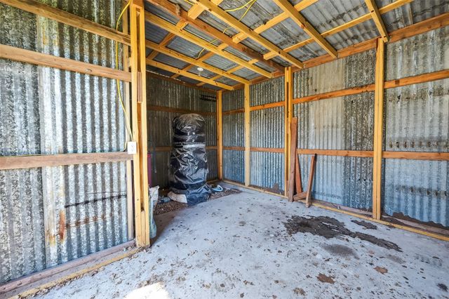 11934 Fm 1994 Road, Guy, TX 77444