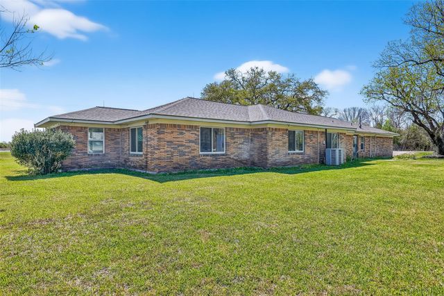 11934 Fm 1994 Road, Guy, TX 77444