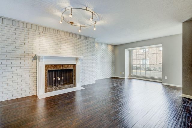 6444 Burgoyne Road 104, Houston, TX 77057
