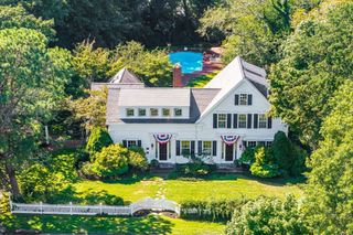 69 River St., Yarmouth, MA 02664
