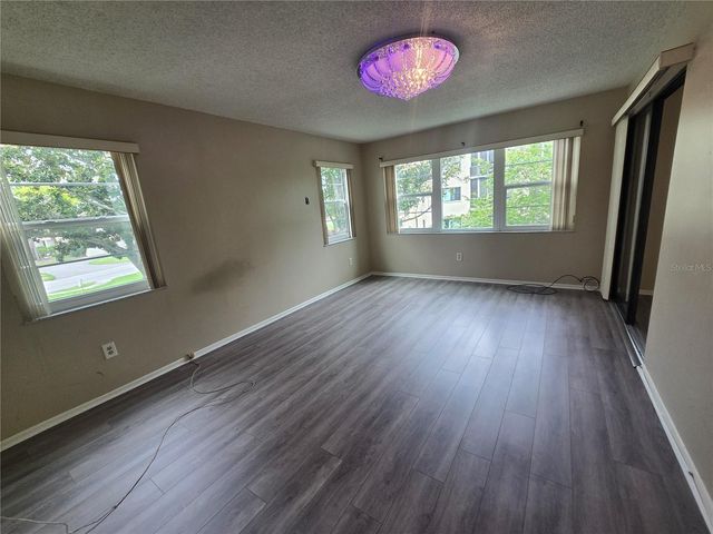 7941 58TH AVENUE N 202, St Petersburg, FL 33709