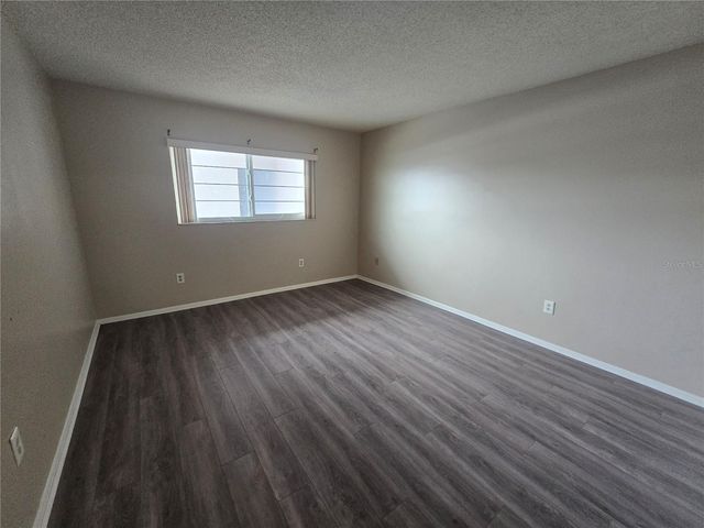 7941 58TH AVENUE N 202, St Petersburg, FL 33709