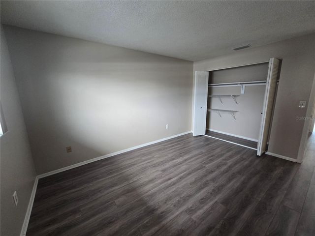 7941 58TH AVENUE N 202, St Petersburg, FL 33709