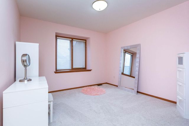 37834 Siena Drive, Farmington Hills, MI 48331