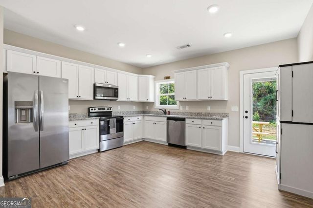 64 Bradley Trail, Kingston, GA 30145