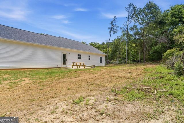 64 Bradley Trail, Kingston, GA 30145