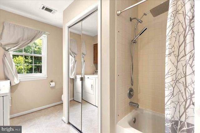 8929 LOCUST ST, Waldorf, MD 20603