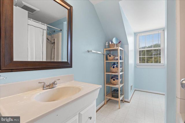 8929 LOCUST ST, Waldorf, MD 20603