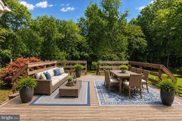 8929 LOCUST ST, Waldorf, MD 20603