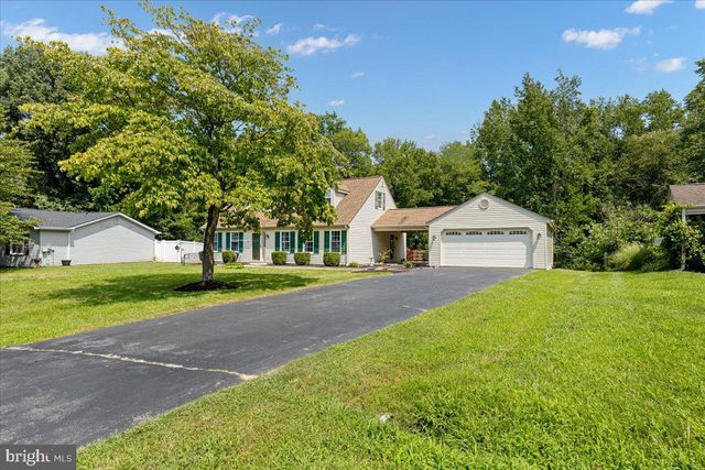 8929 LOCUST ST, Waldorf, MD 20603