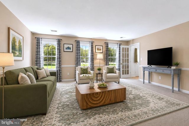8929 LOCUST ST, Waldorf, MD 20603