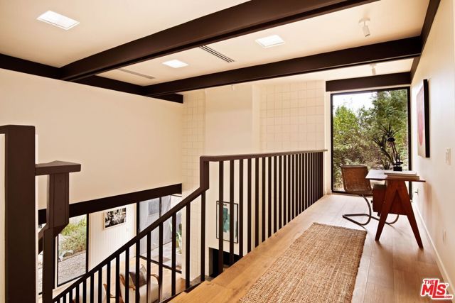 5649 Valley Oak Drive, Los Angeles, CA 90068