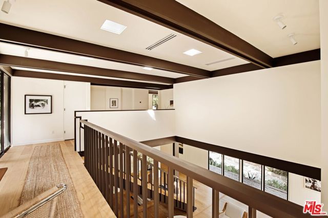 5649 Valley Oak Drive, Los Angeles, CA 90068