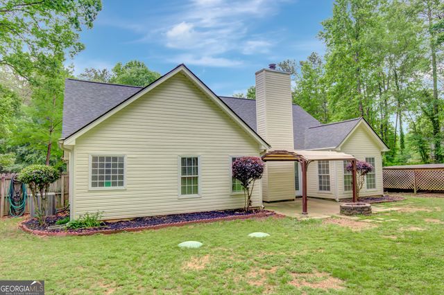 35 Wenham Lane, Sharpsburg, GA 30277