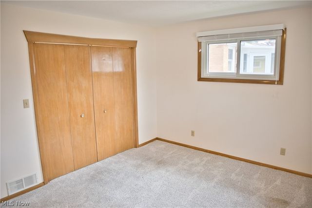 10855 Ronald Drive, Parma, OH 44130
