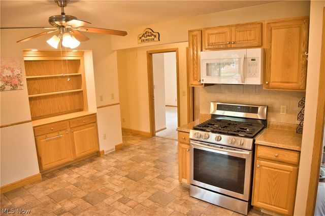 10855 Ronald Drive, Parma, OH 44130