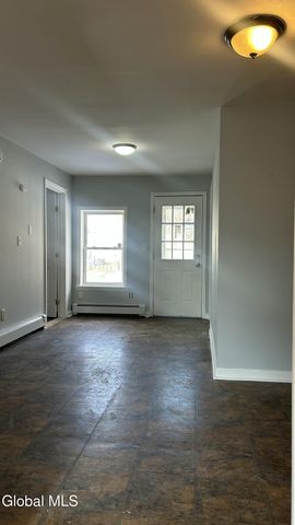 95 3rd Street, Albany, NY 12210