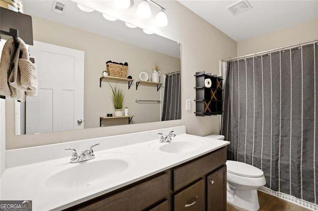 195 Floating Leaf Way, Dallas, GA 30132
