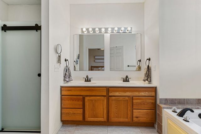 3920 Trailway Drive, Champaign, IL 61822