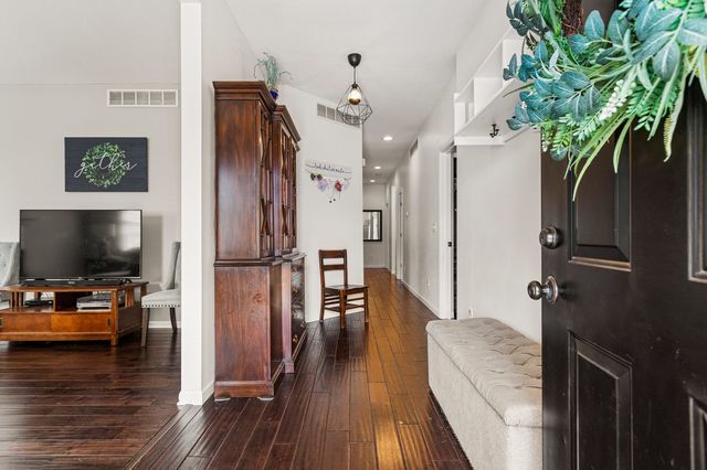 3920 Trailway Drive, Champaign, IL 61822