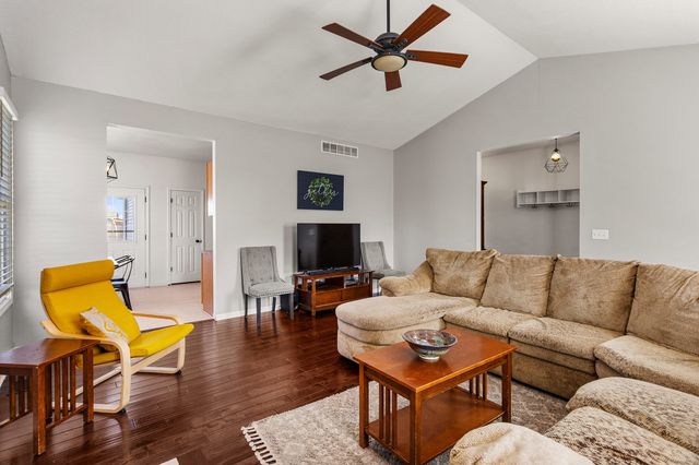 3920 Trailway Drive, Champaign, IL 61822