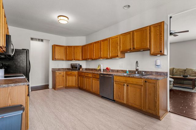 3920 Trailway Drive, Champaign, IL 61822