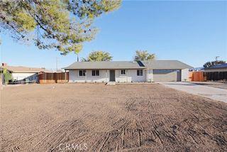 11385 Chimayo Road, Apple Valley, CA 92308