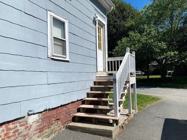 489 Washington Street 2, Woburn, MA 01801