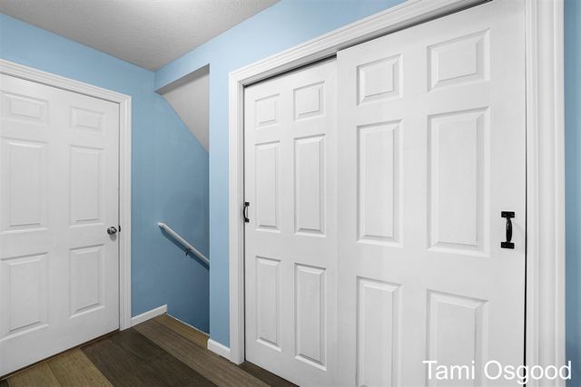16208 Trent Ridge Drive, Cedar Springs, MI 49319