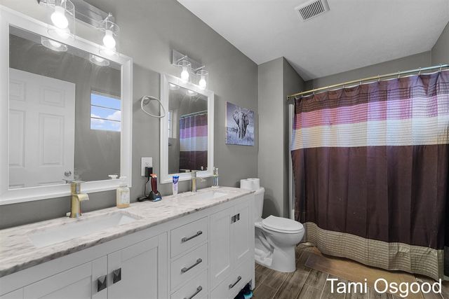 16208 Trent Ridge Drive, Cedar Springs, MI 49319
