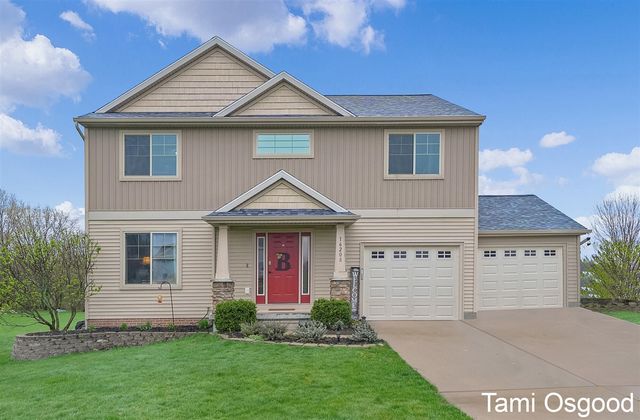 16208 Trent Ridge Drive, Cedar Springs, MI 49319