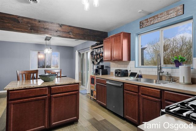 16208 Trent Ridge Drive, Cedar Springs, MI 49319
