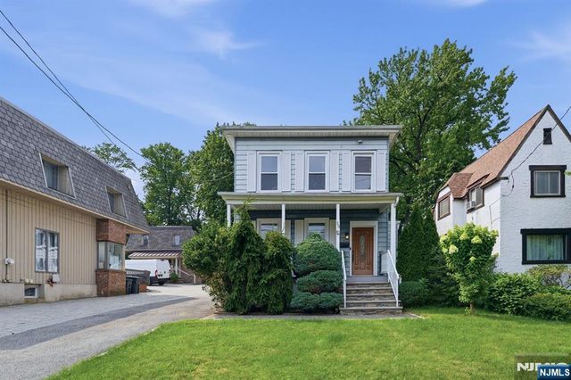 25 6th Street, Englewood Cliffs, NJ 07632