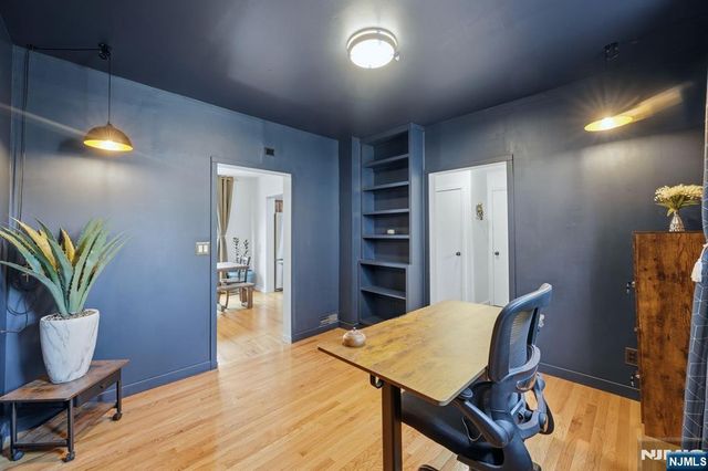 25 6th Street, Englewood Cliffs, NJ 07632