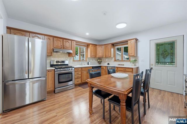 25 6th Street, Englewood Cliffs, NJ 07632