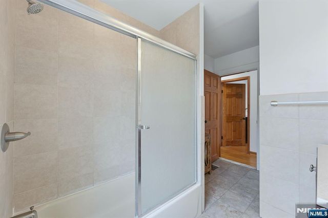 25 6th Street, Englewood Cliffs, NJ 07632