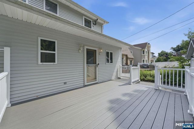 25 6th Street, Englewood Cliffs, NJ 07632
