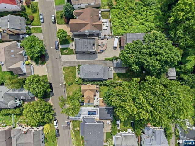 25 6th Street, Englewood Cliffs, NJ 07632